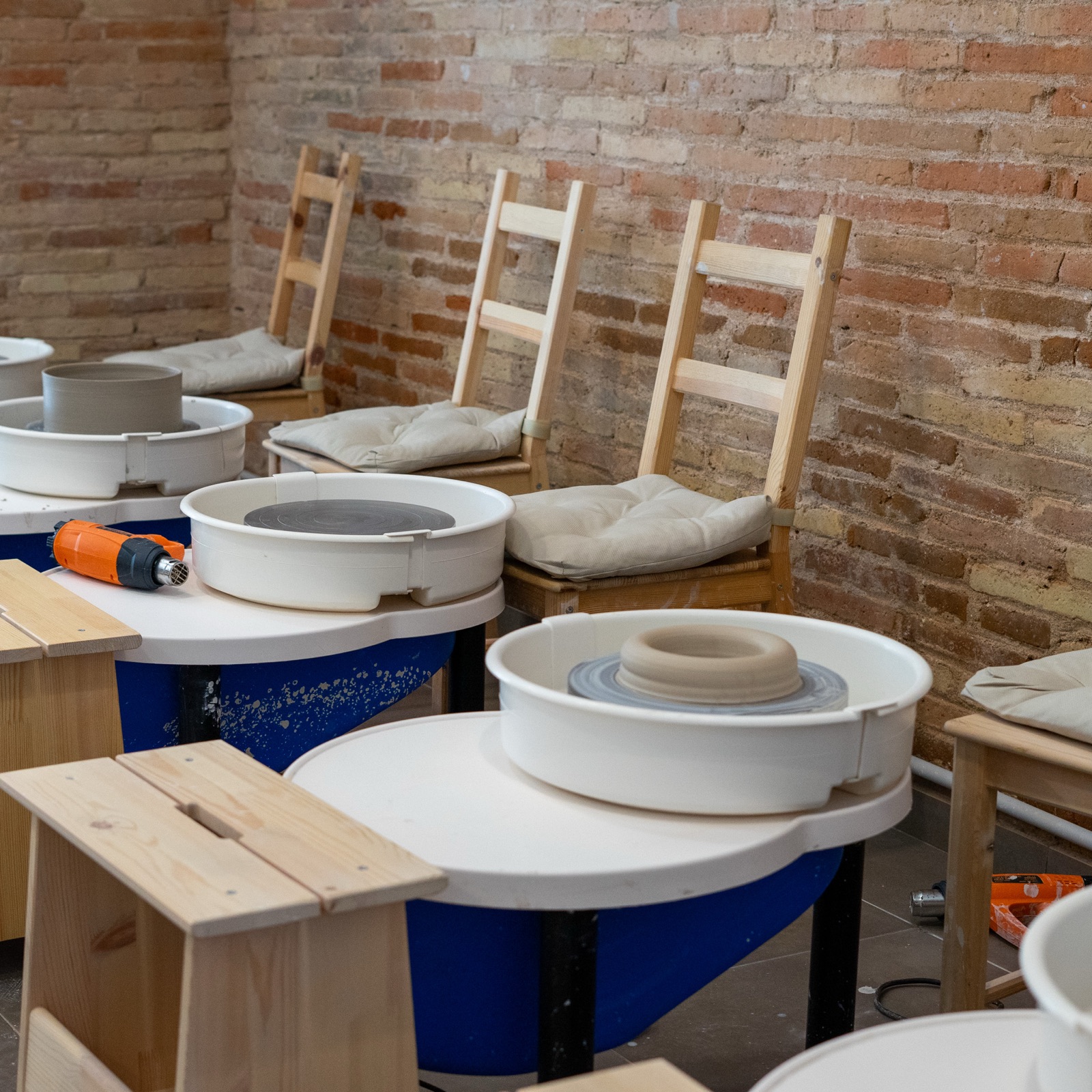 Interior del taller de cerámica La Torreta, barrio de Gràcia
